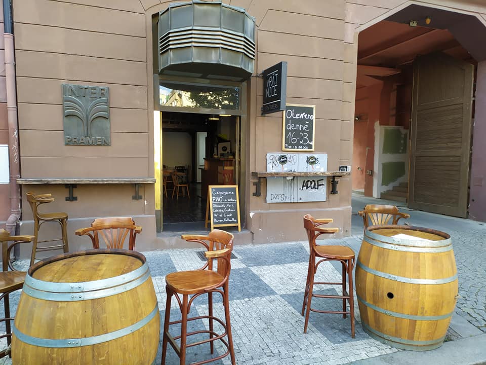 Pivní bar Vrátnice